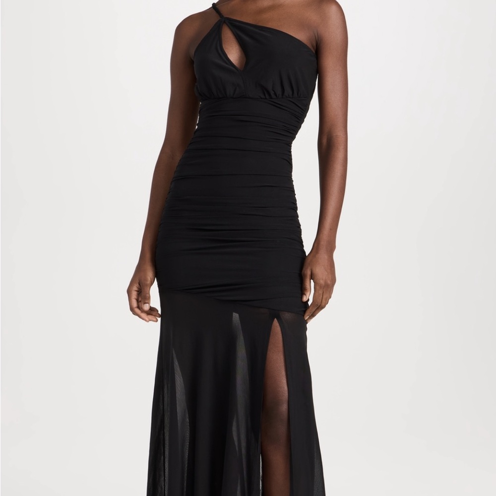 Elegant Black One-Shoulder Dress